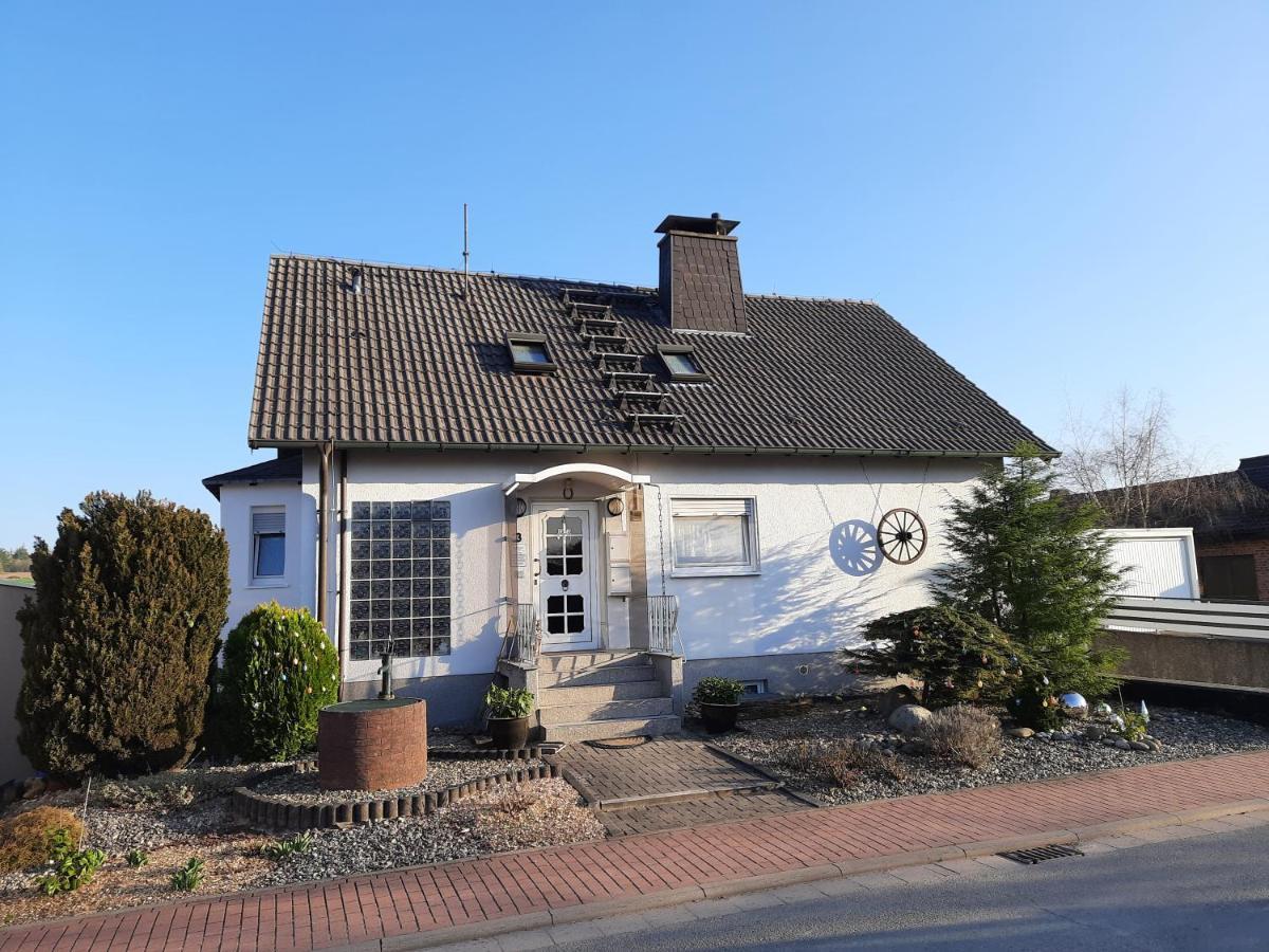 Schoene Aussicht Vöhl Buitenkant foto